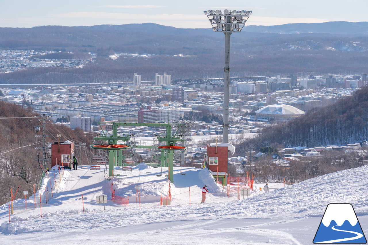 札幌藻岩山スキー場｜本日、雲一つ無い快晴！札幌藻岩山の全10コースの滑走にチャレンジ(^^)/